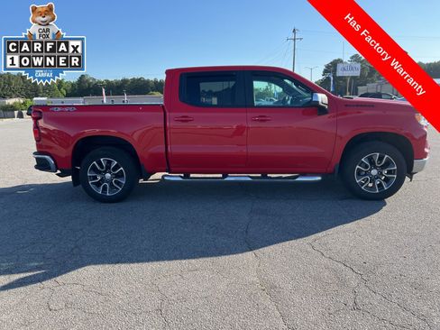 Used 2022 Chevrolet Silverado 1500 LT w/ Convenience Package II image 6