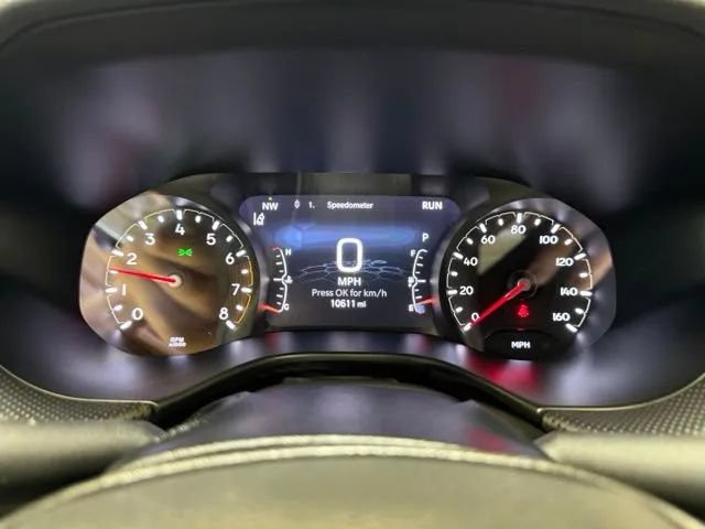 Used 2025 Jeep Compass Trailhawk w/ Trailhawk Convenience Group AWD/4WD image 6