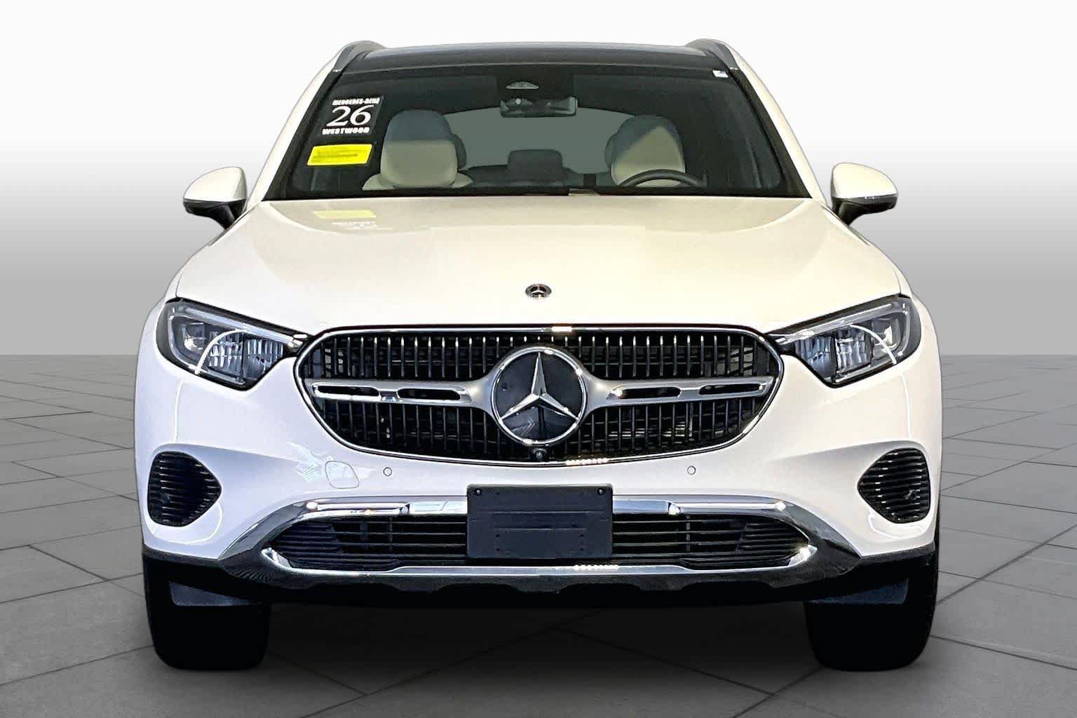 Certified 2026 Mercedes-Benz GLC 300 4MATIC image 4