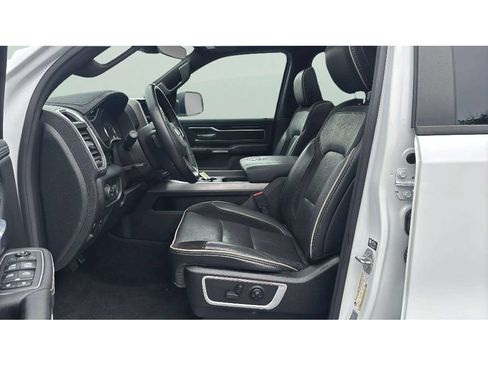Used 2021 RAM 1500 Laramie w/ Sport Appearance Package AWD/4WD image 11