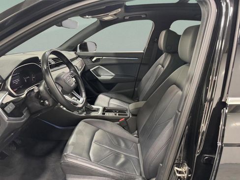 Certified 2021 Audi Q3 2.0T Premium Plus w/ Premium Plus Package AWD/4WD image 27