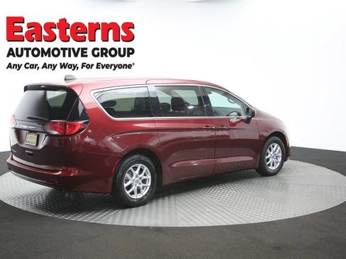 Used 2023 Chrysler Voyager LX FWD image 41