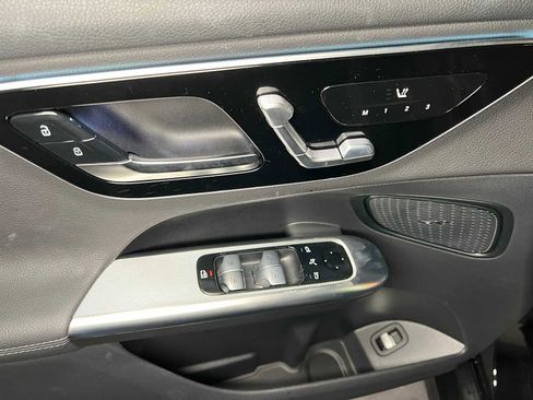 Certified 2026 Mercedes-Benz GLC 300 4MATIC image 21