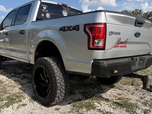 Used 2017 Ford F150 XLT AWD/4WD image 5