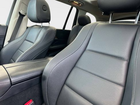 Certified 2020 Mercedes-Benz GLS 450 4MATIC image 25