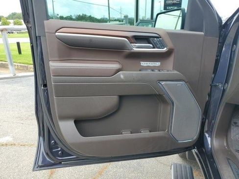 Used 2024 GMC Sierra 1500 Denali AWD/4WD image 18