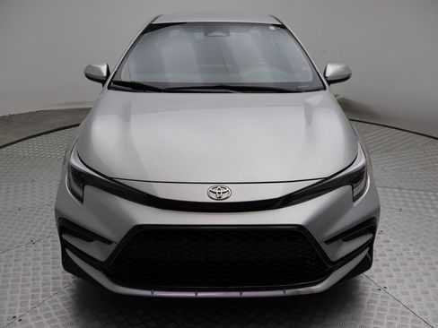 Used 2024 Toyota Corolla SE image 5