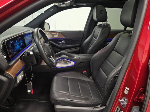 Used 2021 Mercedes-Benz GLE 350 w/ AMG Line Exterior image 4