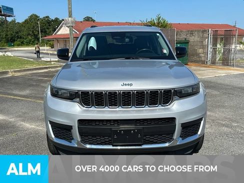Used 2021 Jeep Grand Cherokee L Laredo w/ Luxury Tech Group I AWD/4WD image 2