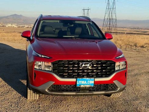 Used 2023 Hyundai Santa Fe SEL image 3