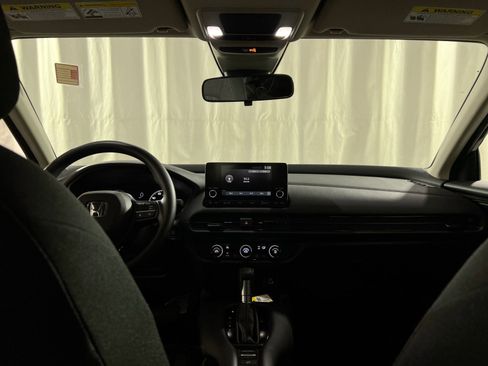Used 2023 Honda HR-V LX image 13