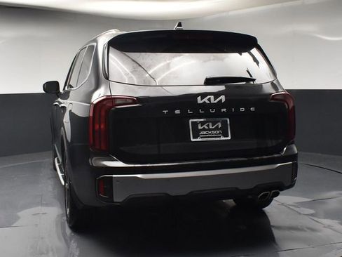 New 2025 Kia Telluride S image 6