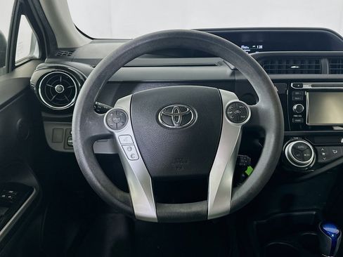 Used 2015 Toyota Prius C Two image 17