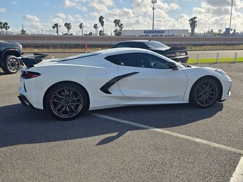 Used 2026 Chevrolet Corvette Stingray Coupe w/ 1LT image 4