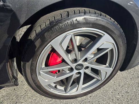 Used 2024 Audi A4 2.0T Prestige image 9