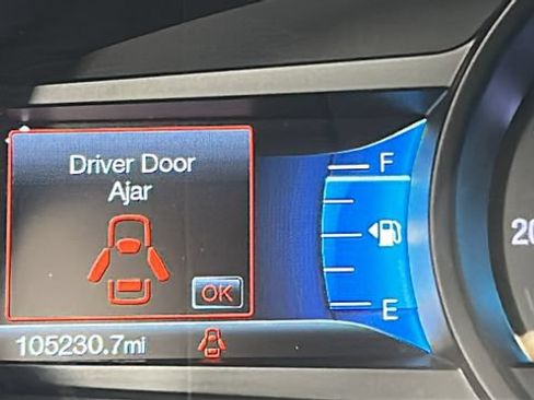 Used 2018 Ford Edge SEL w/ Equipment Group 201A AWD/4WD image 19