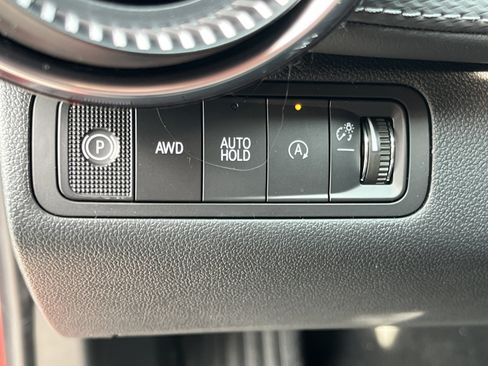 New 2027 Chevrolet Equinox LT AWD/4WD image 13