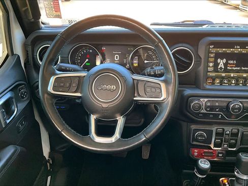 Used 2022 Jeep Wrangler Unlimited Rubicon 4xe w/ Steel Bumper Group image 7