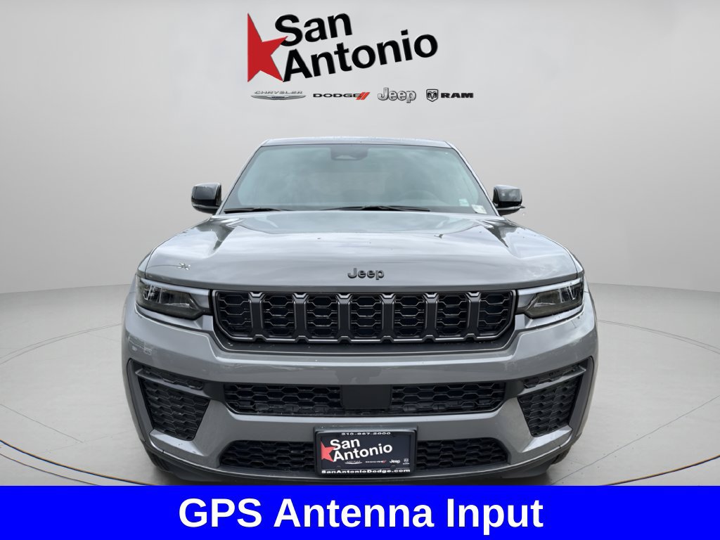 New 2027 Jeep Grand Cherokee Altitude RWD image 5