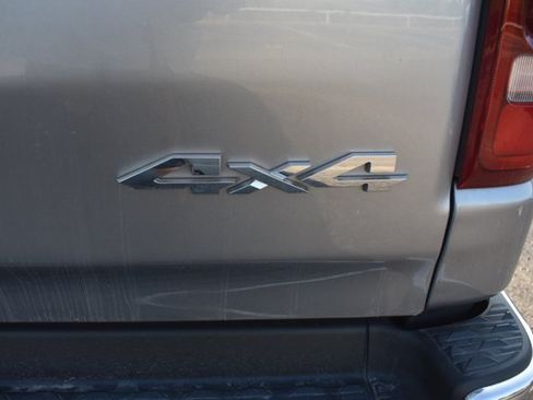 Used 2024 RAM 1500 Limited AWD/4WD image 5