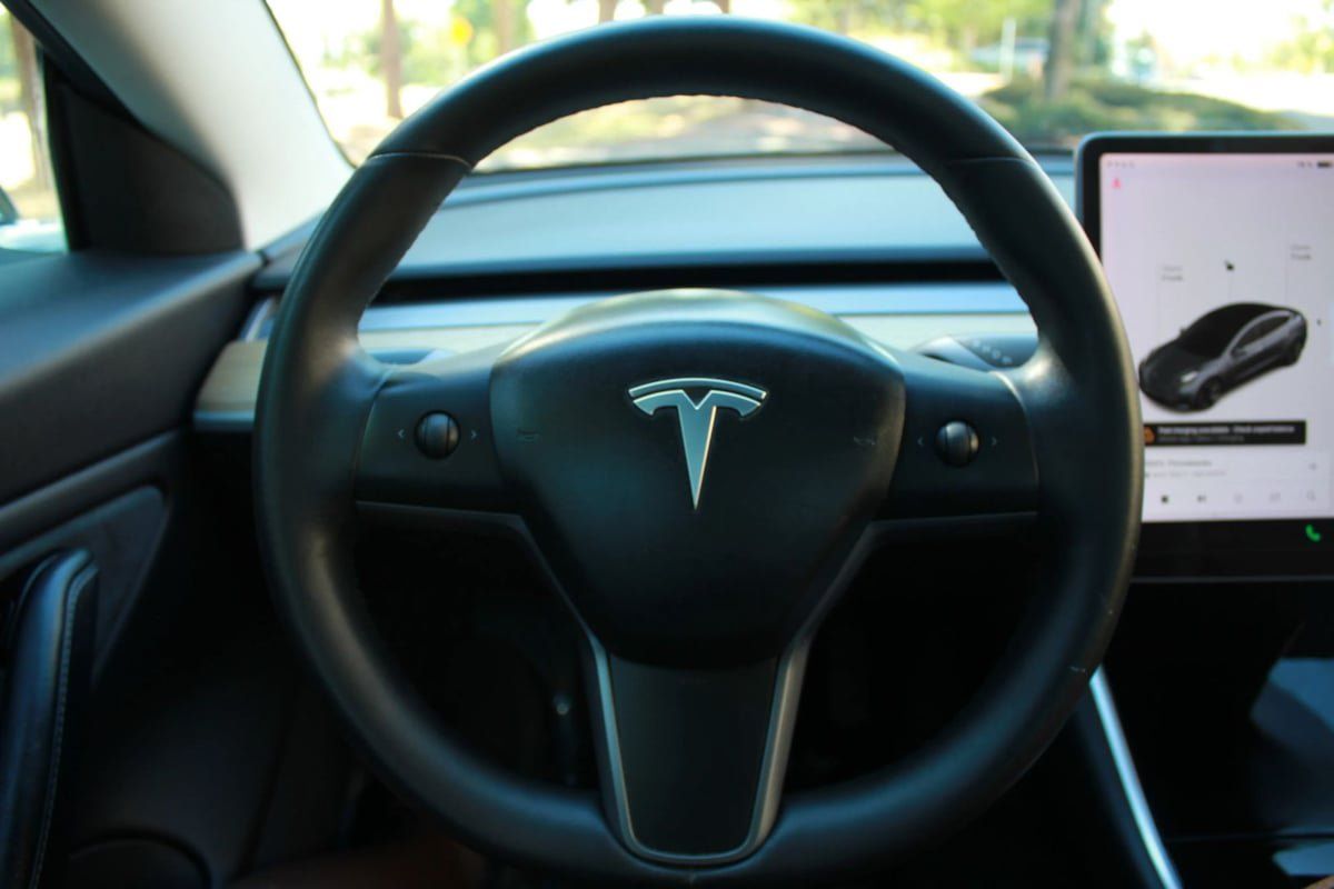 Used 2019 Tesla Model 3 Long Range AWD/4WD image 12
