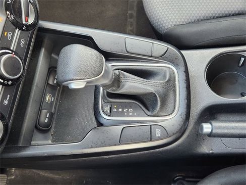 Used 2023 Kia Soul LX image 21