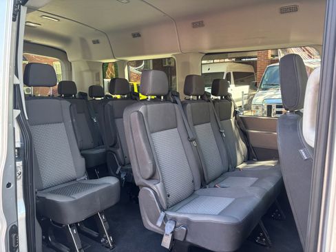 Used 2025 Ford Transit 350 XLT AWD/4WD image 4