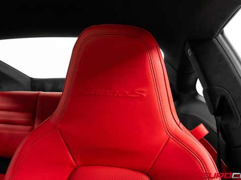 Used 2026 Porsche 911 Turbo S image 43