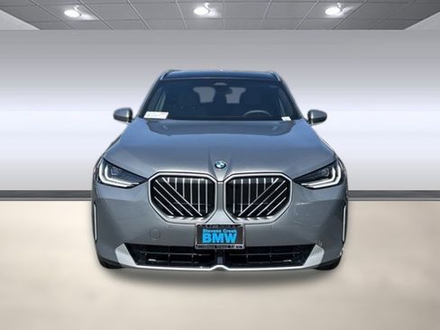 Used 2025 BMW X3 xDrive30i w/ Convenience Package image 6