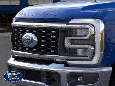 New 2026 Ford F350 Lariat image 17