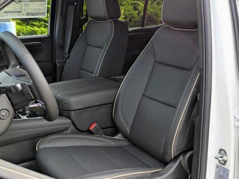 New 2025 Chevrolet Tahoe Premier image 23