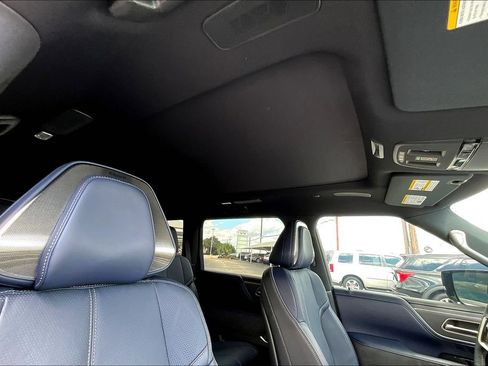 New 2026 INFINITI QX80 4WD image 21