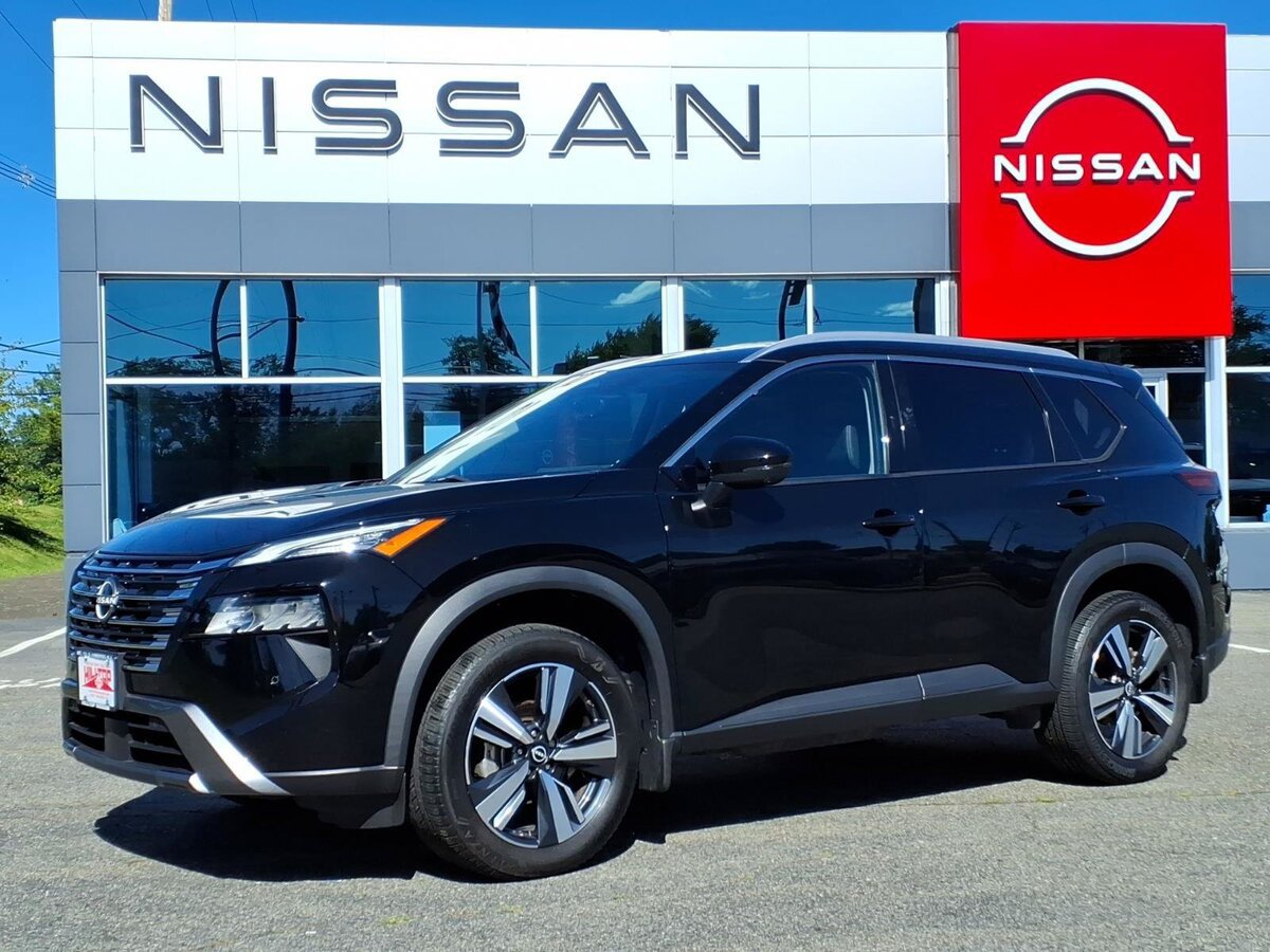Used 2024 Nissan Rogue SL AWD/4WD image 1