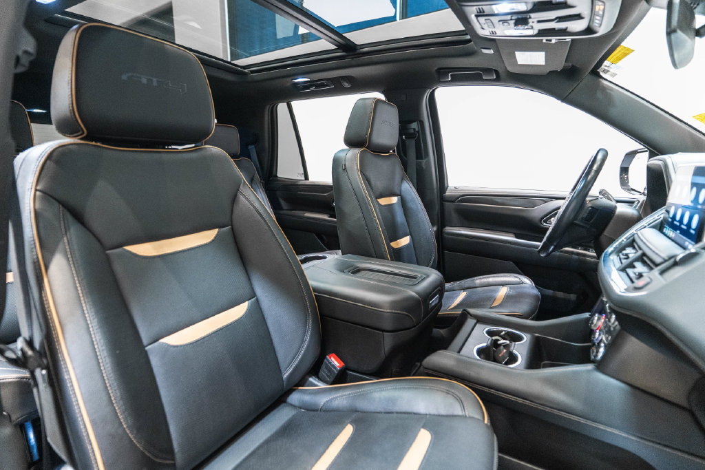 Used 2021 GMC Yukon AT4 AWD/4WD image 16