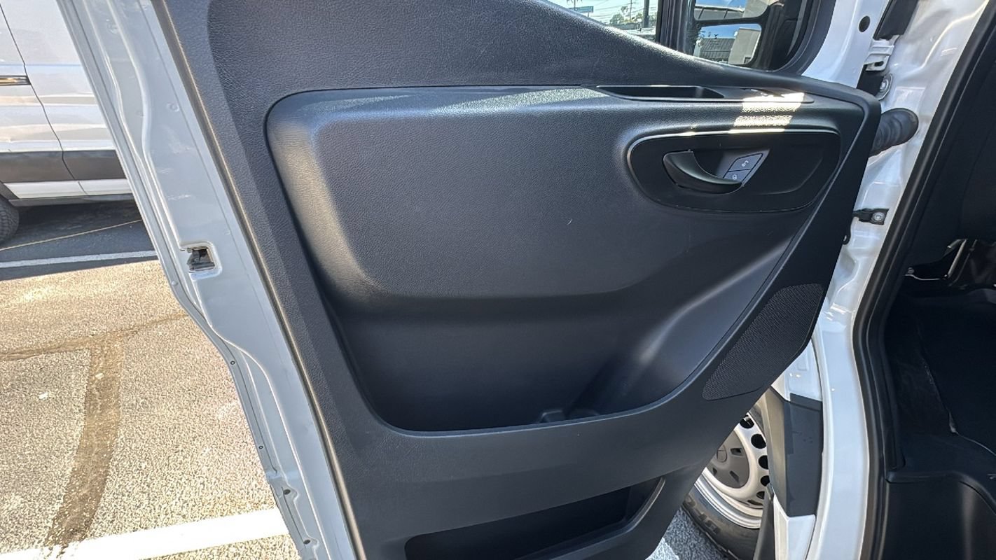 Used 2019 Mercedes-Benz Sprinter 144 image 11