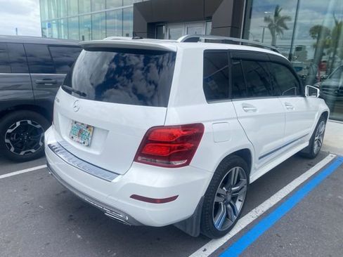 Used 2015 Mercedes-Benz GLK 350 2WD image 5