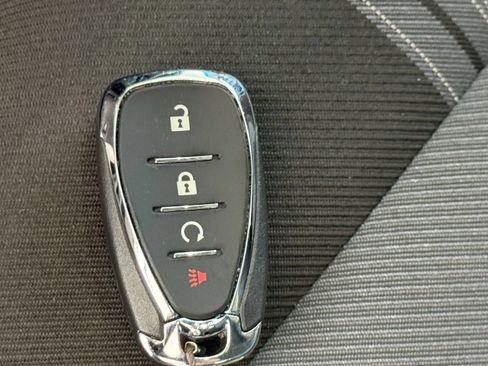 Used 2026 Chevrolet Blazer LT FWD image 25