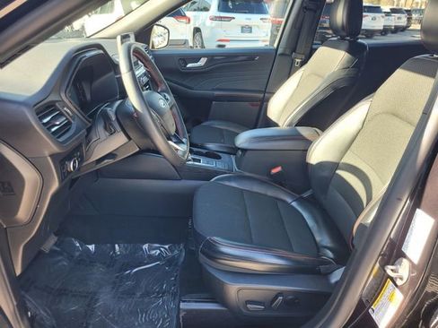 Used 2025 Ford Escape ST-Line Select image 4
