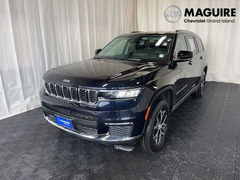 Used 2023 Jeep Grand Cherokee L Limited w/ Trailer Tow Group (B) image 1
