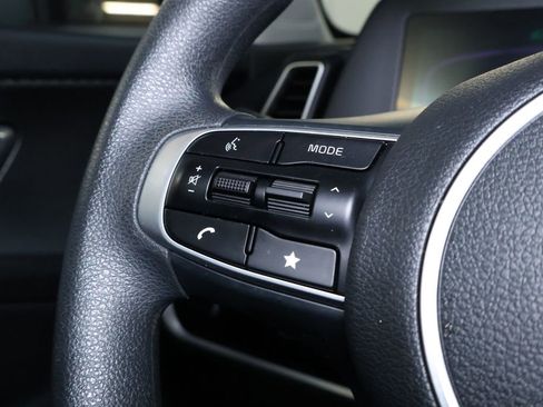 Used 2024 Kia Sportage LX image 20