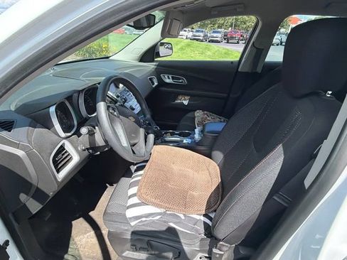 Used 2016 Chevrolet Equinox LS FWD image 14