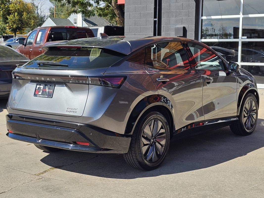 Used 2024 Nissan Ariya AWD image 11