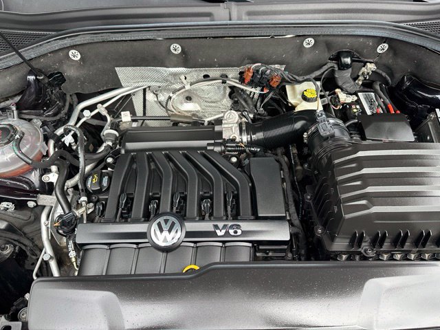 Certified 2023 Volkswagen Atlas SE w/ Panoramic Sunroof Package AWD/4WD image 8