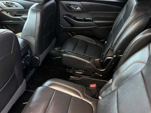 Used 2020 Chevrolet Traverse RS FWD image 5