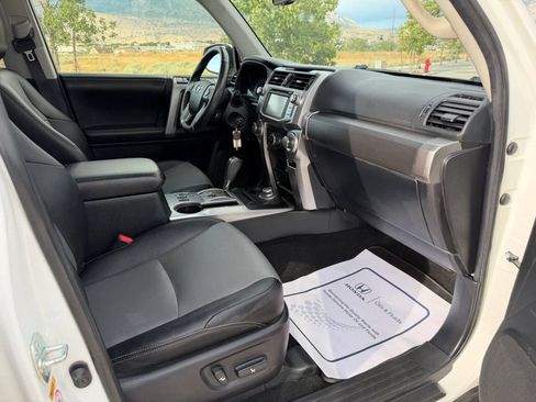 Used 2016 Toyota 4Runner SR5 Premium AWD/4WD image 14