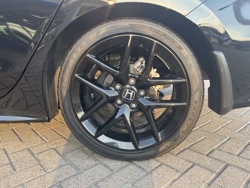 Used 2024 Honda Civic Sport image 28