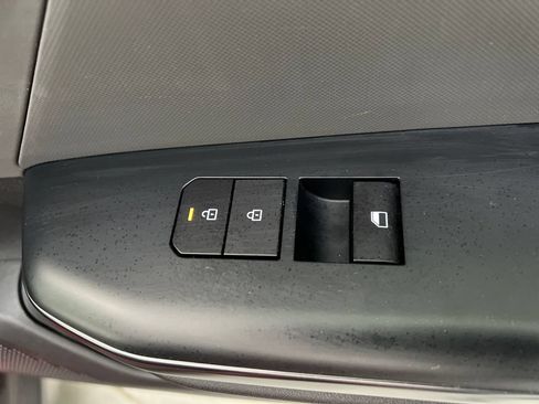 Used 2025 Kia K4 FWD image 26