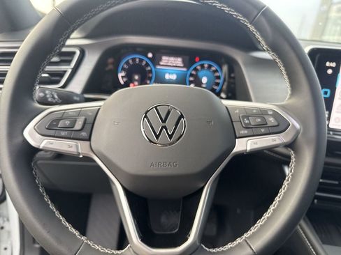 New 2026 Volkswagen Atlas Cross Sport SE AWD/4WD image 16