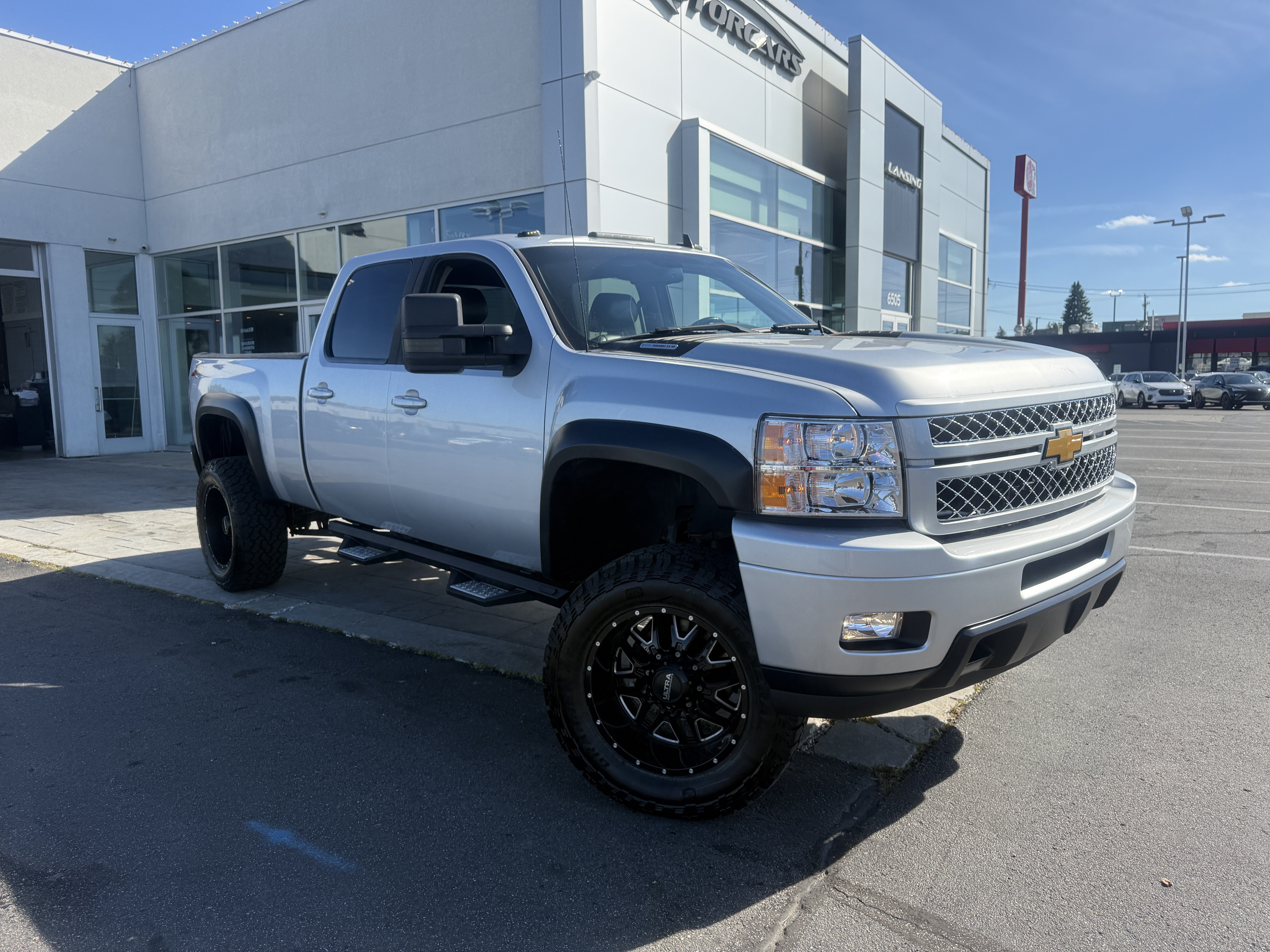 Used 2014 Chevrolet Silverado 2500 LT w/ Z71 Appearance Package AWD/4WD image 8