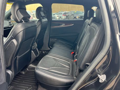 Used 2017 Lincoln MKX Reserve image 8